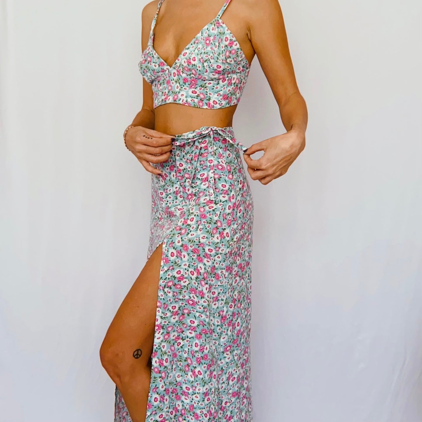 PALMA SLIT SKIRT